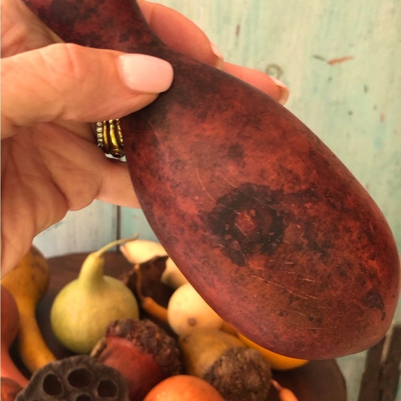 Bundle of beautiful harvest items in shades of sienna, brown, yellow, & green - Picture 7 of 16